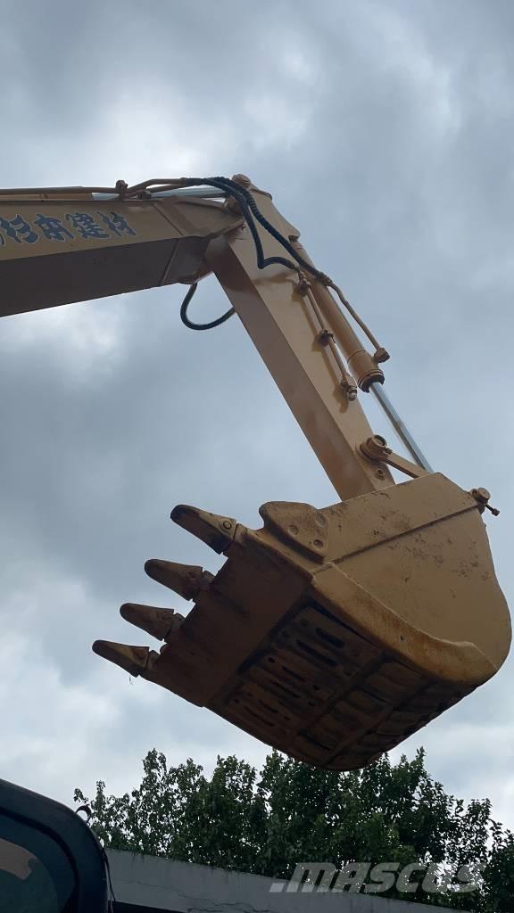 CAT 308C Väikeekskavaatorid 7t-12t