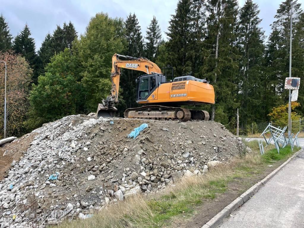 CASE CX300D Roomikekskavaatorid