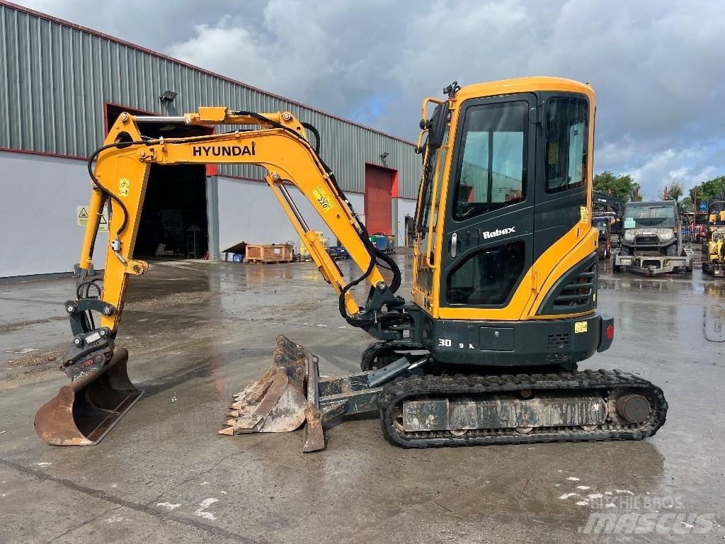 Hyundai R30 Z-9AK Miniekskavaatorid < 7 t
