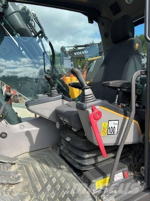 Volvo EC 140 EL Roomikekskavaatorid