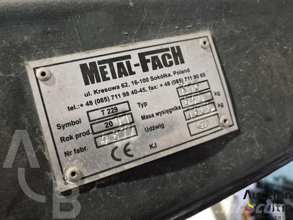 Metal-Fach K15 Frontaallaadurid ja ekskavaatorid