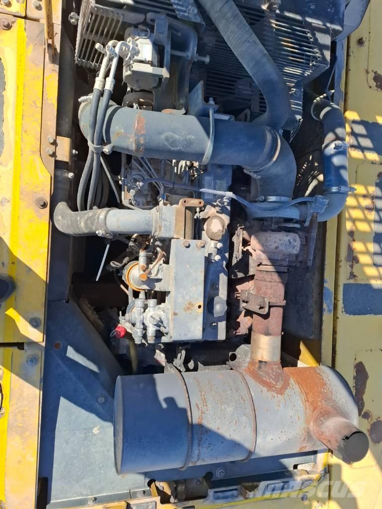Komatsu PC 340 NLC-7 Roomikekskavaatorid