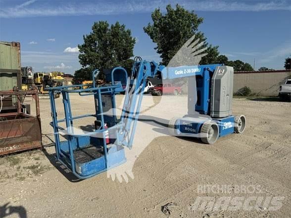 Genie Z30/20N Iseliikuvad poomtõstukid