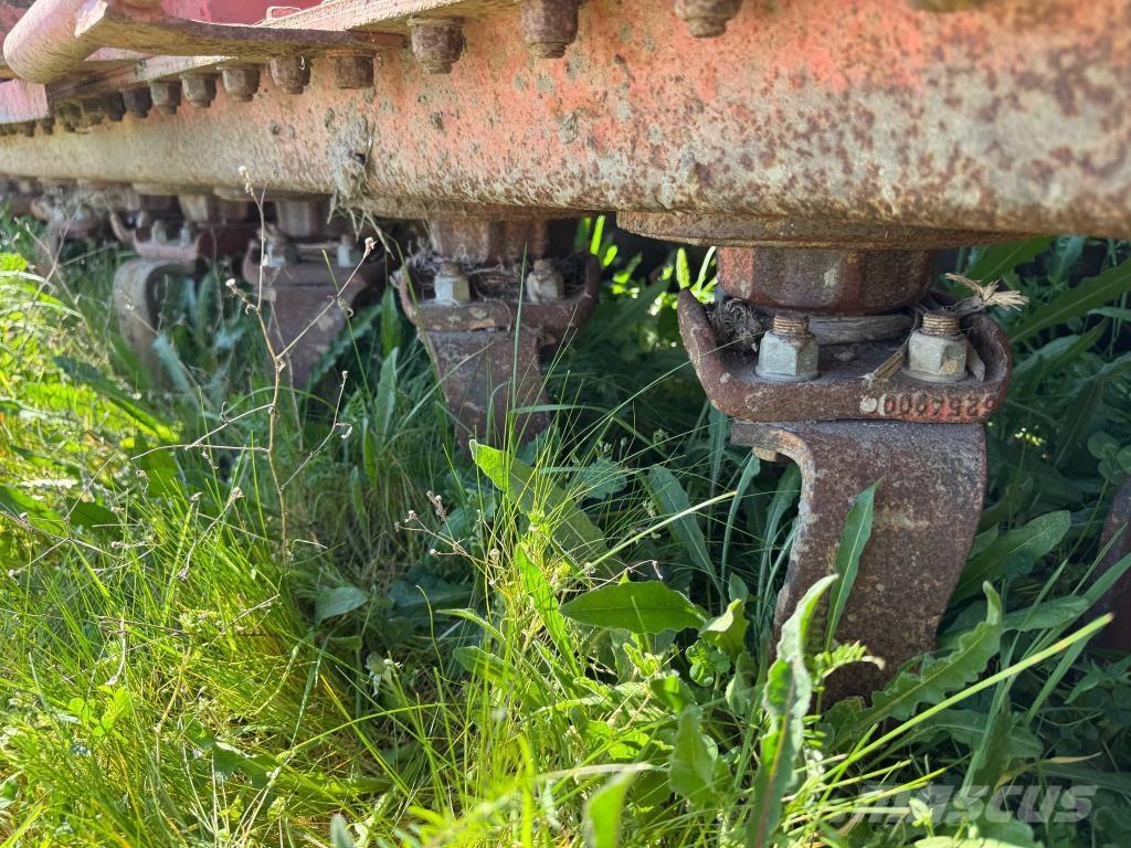 Kuhn NODET + HRB301 Külvik-äkked