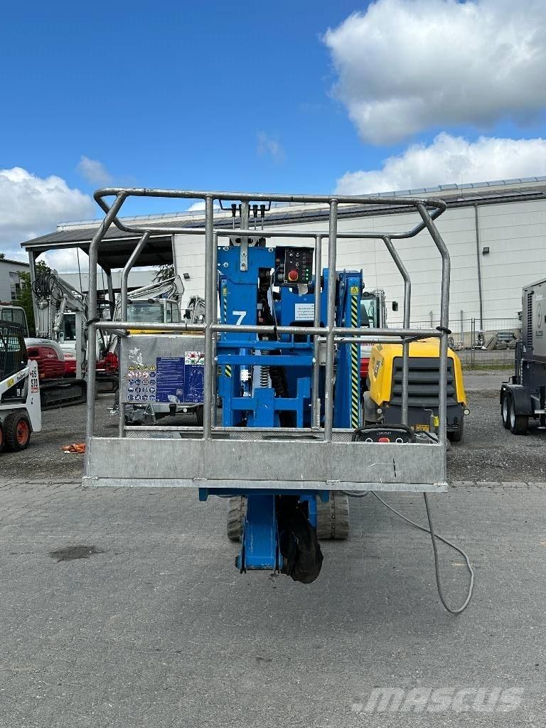 EasyLift R 190 Iseliikuvad poomtõstukid