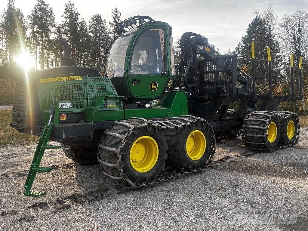 John Deere 1510G Forwarderid