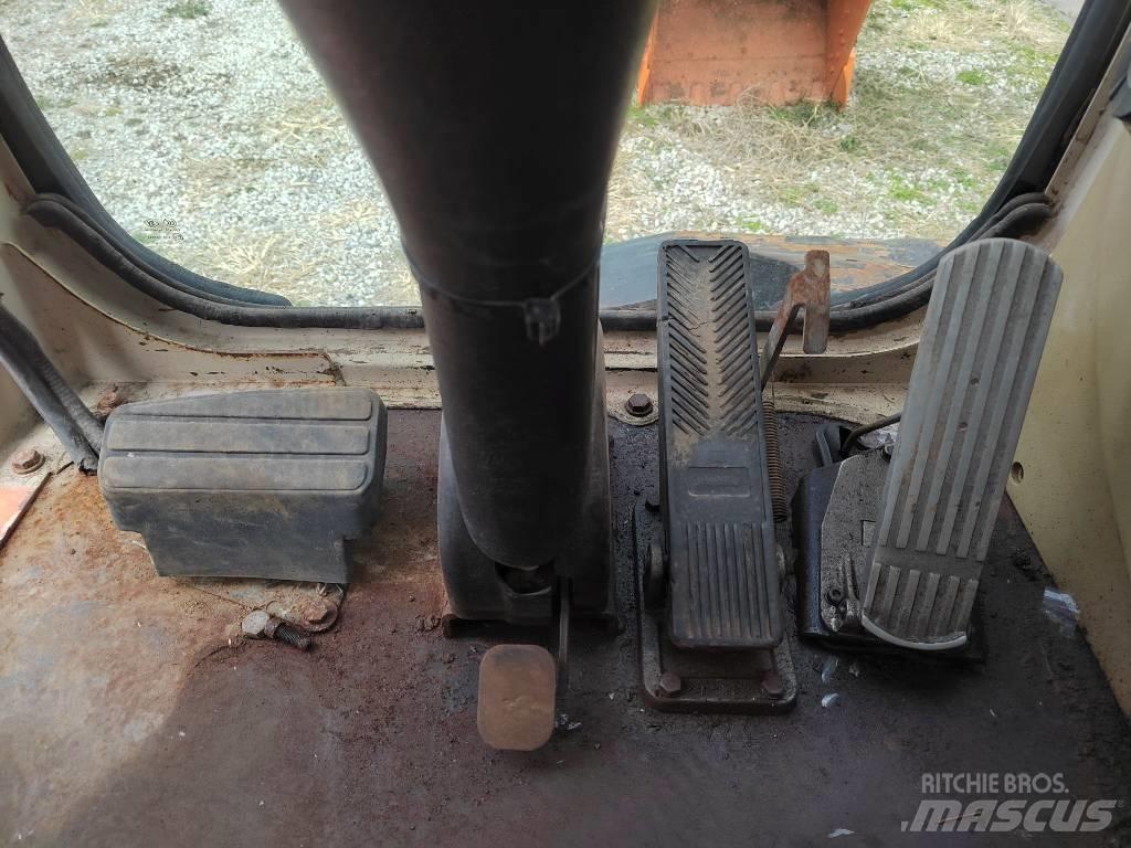 Doosan DH 210 W-7 Ratasekskavaatorid