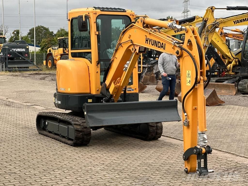 Hyundai R35Z 9A Miniekskavaatorid < 7 t