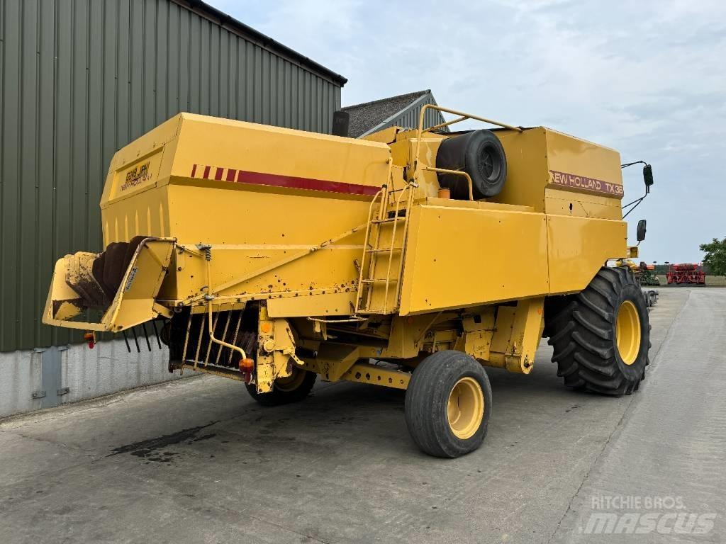 New Holland TX 36 Teraviljakombainid