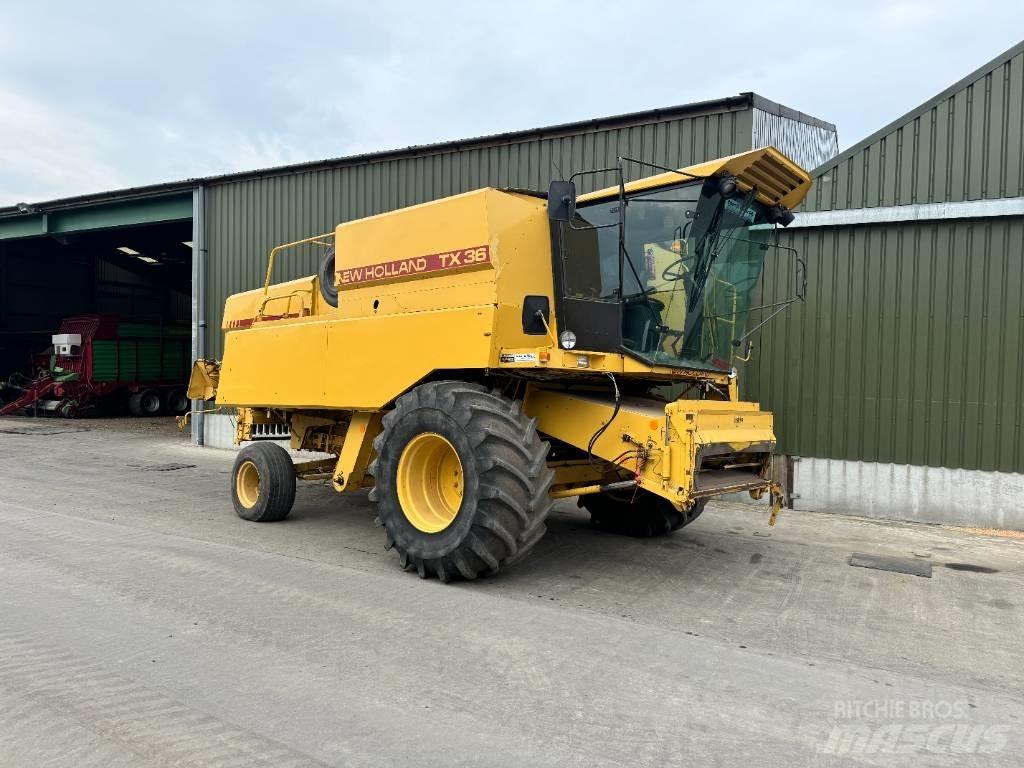 New Holland TX 36 Teraviljakombainid