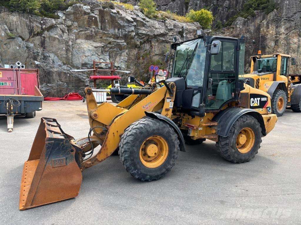 CAT 908 H 2 Rataslaadurid