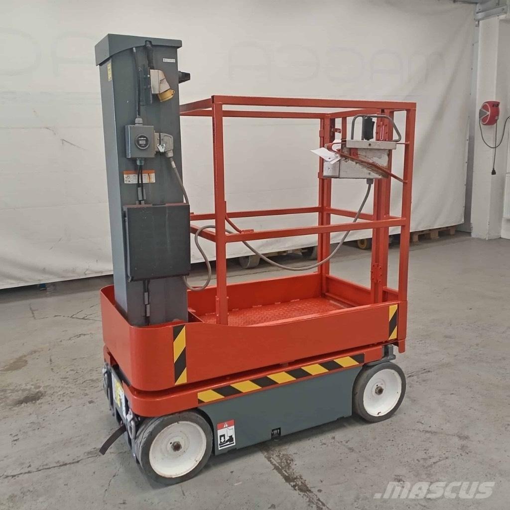 SkyJack SJ 12 Vertikaalsed mast tõstukid