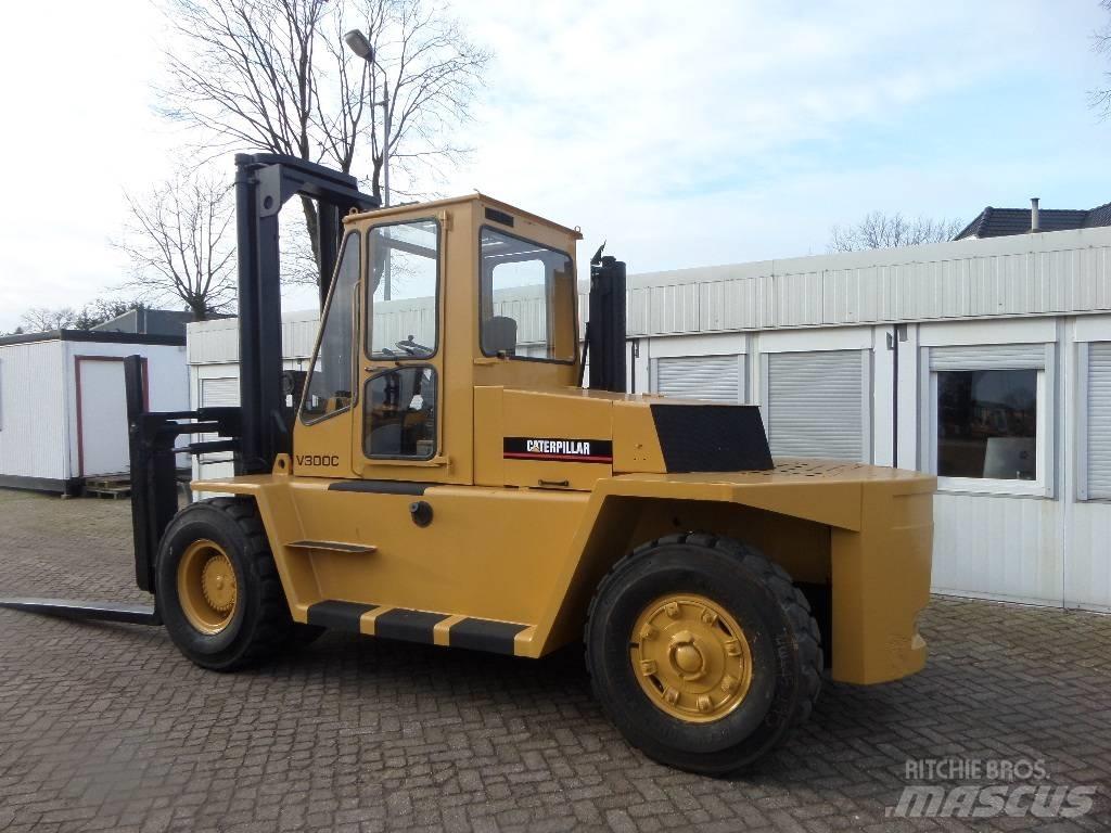 CAT V 300 C Diiseltõstukid