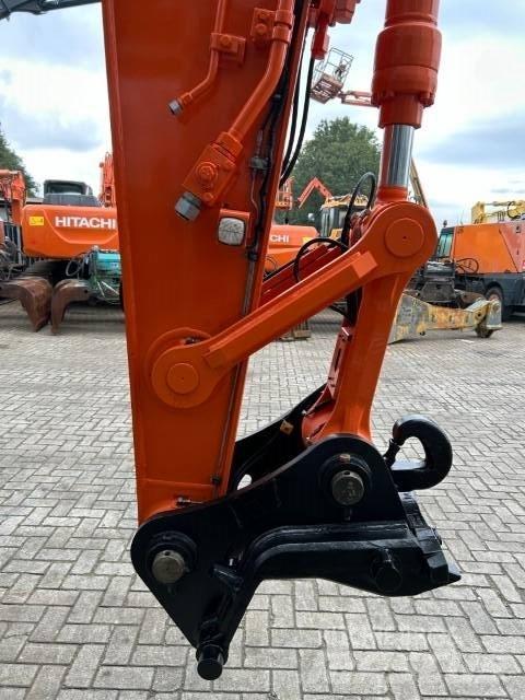 Hitachi ZX 190 W -5B Ratasekskavaatorid