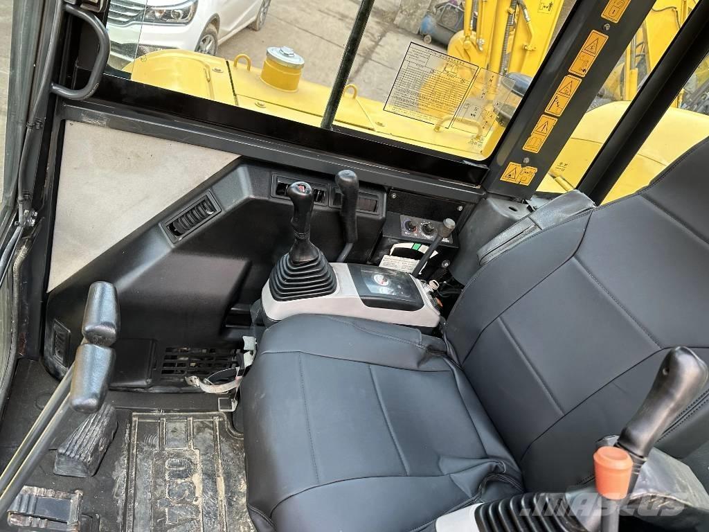 Komatsu PC56-7 Miniekskavaatorid < 7 t