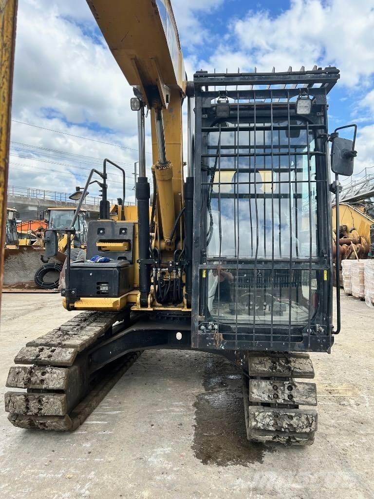 CAT 312 E Roomikekskavaatorid