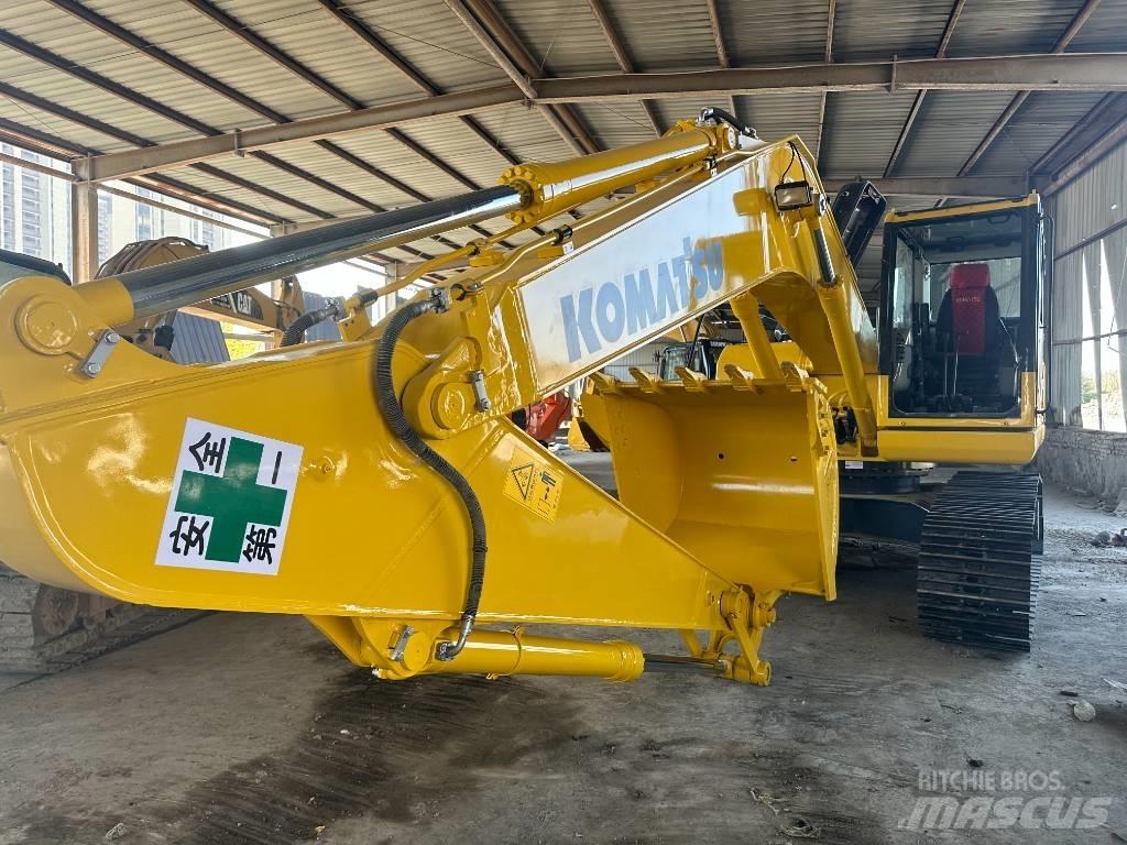 Komatsu PC 200-8 Väikeekskavaatorid 7t-12t