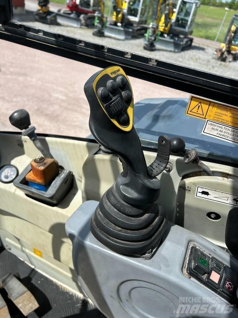 Wacker Neuson 6503 Ratasekskavaatorid