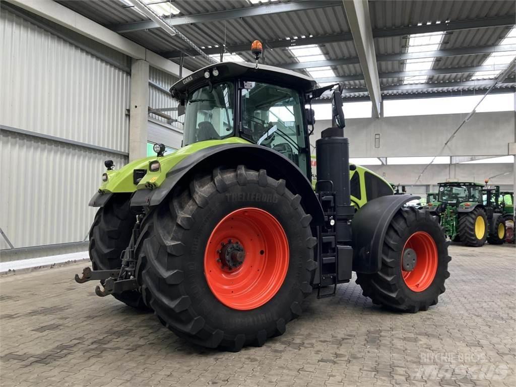 CLAAS Axion 930 Traktorid