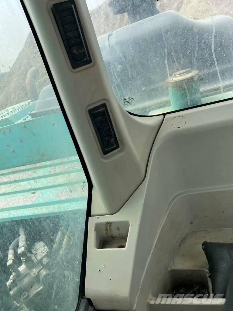 Kobelco SK260 Roomikekskavaatorid