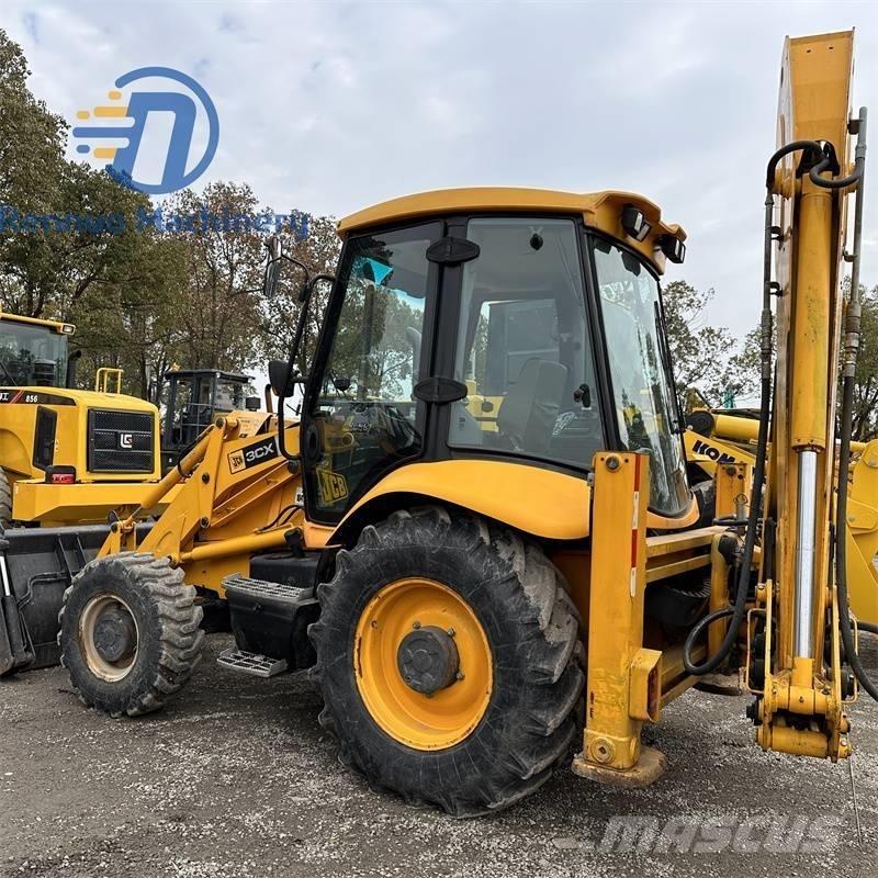 JCB 3 CX Ekskavaatorlaadurid