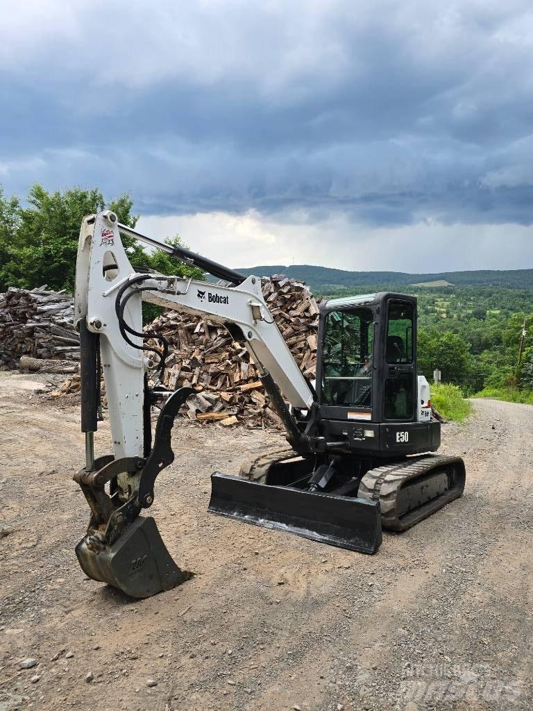 Bobcat E 50 Miniekskavaatorid < 7 t
