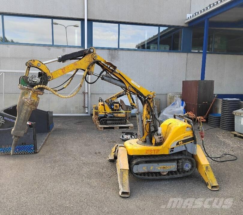 Brokk 90 Lammutusekskavaatorid