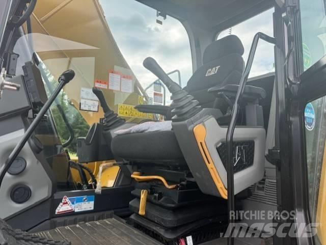 CAT 320GC Roomikekskavaatorid