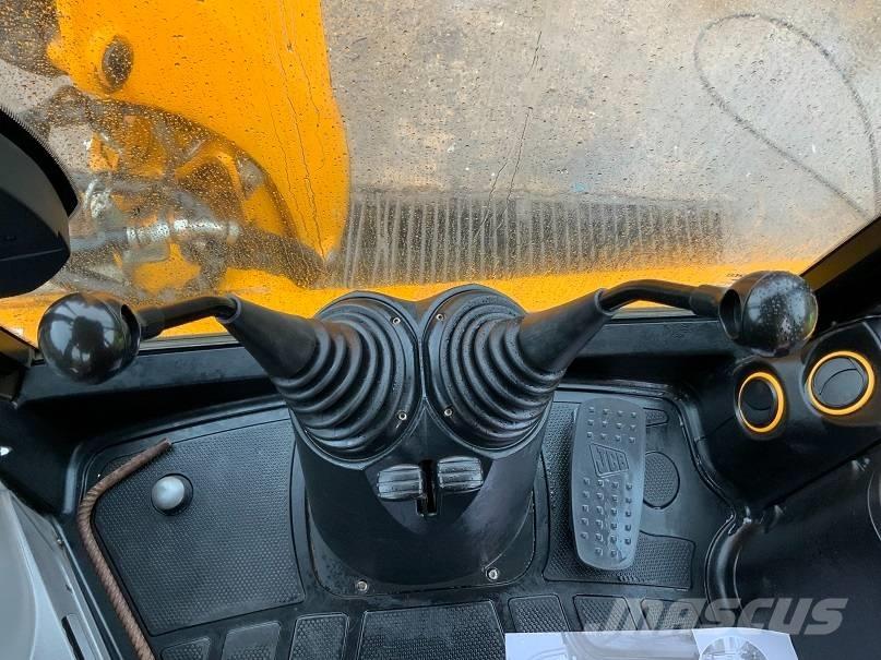 JCB 3 CX Ekskavaatorlaadurid