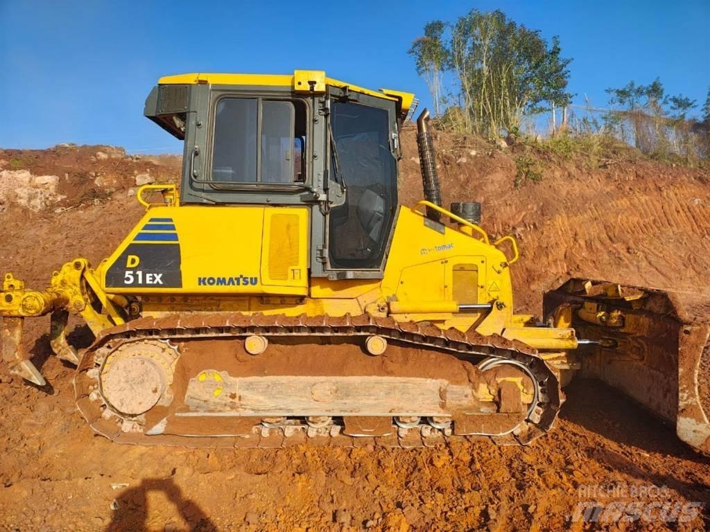 Komatsu D 51 EX-22 Buldooserid