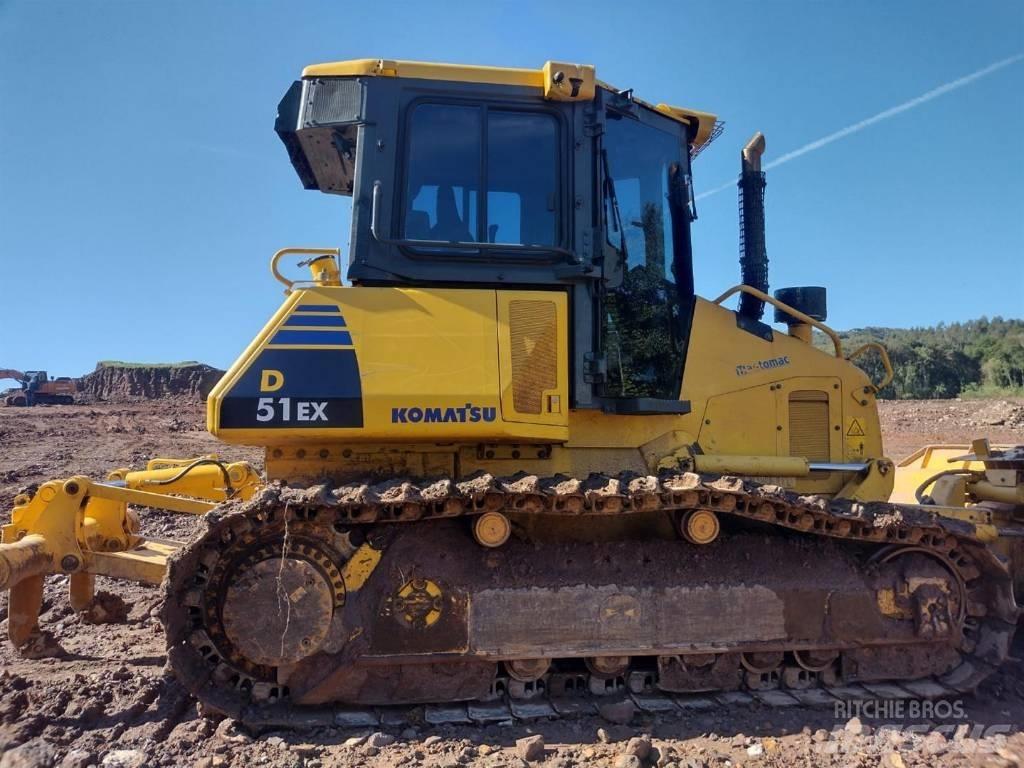 Komatsu D 51 EX-22 Buldooserid