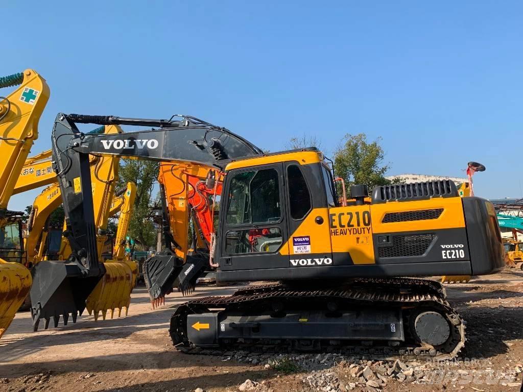 Volvo EC 210 Roomikekskavaatorid