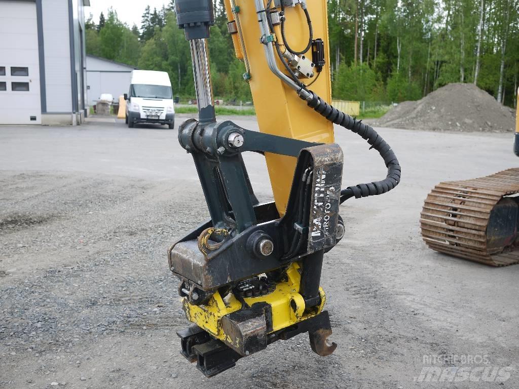 Hyundai HX 235 LCR Roomikekskavaatorid