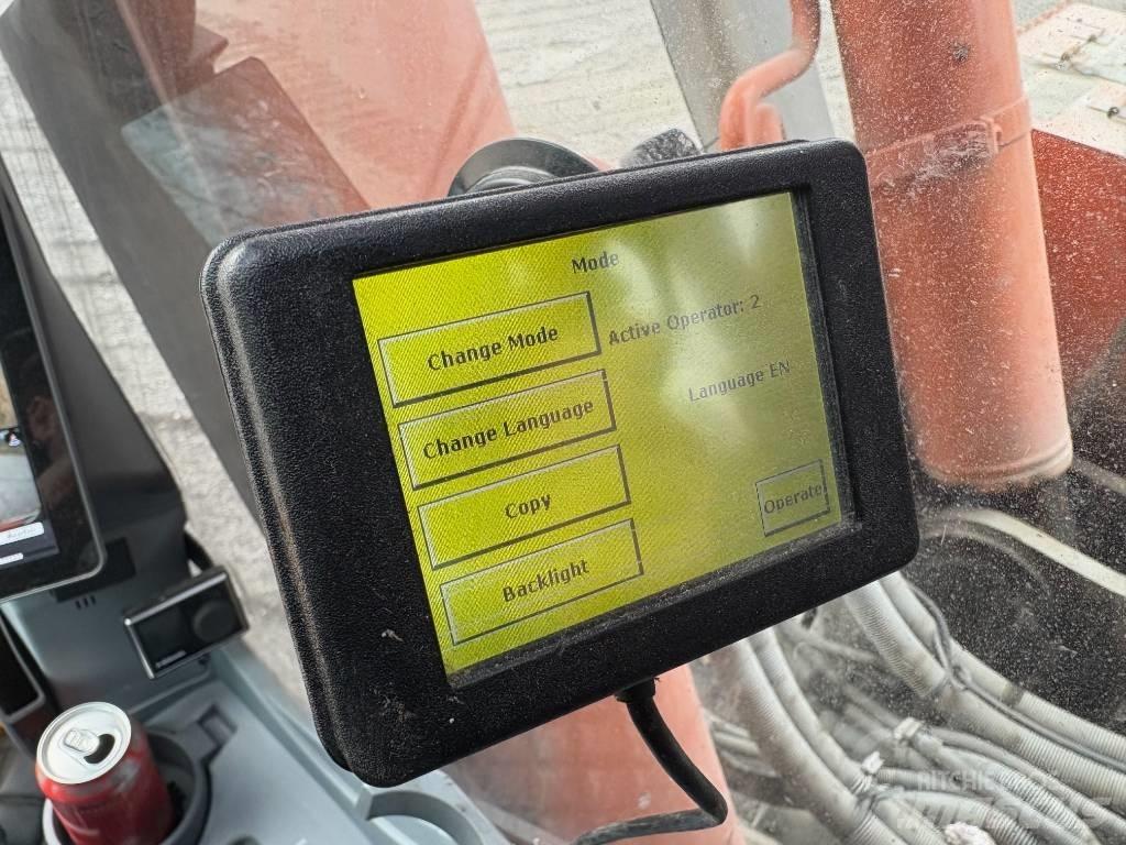 Hitachi ZX490LCH-7 Roomikekskavaatorid