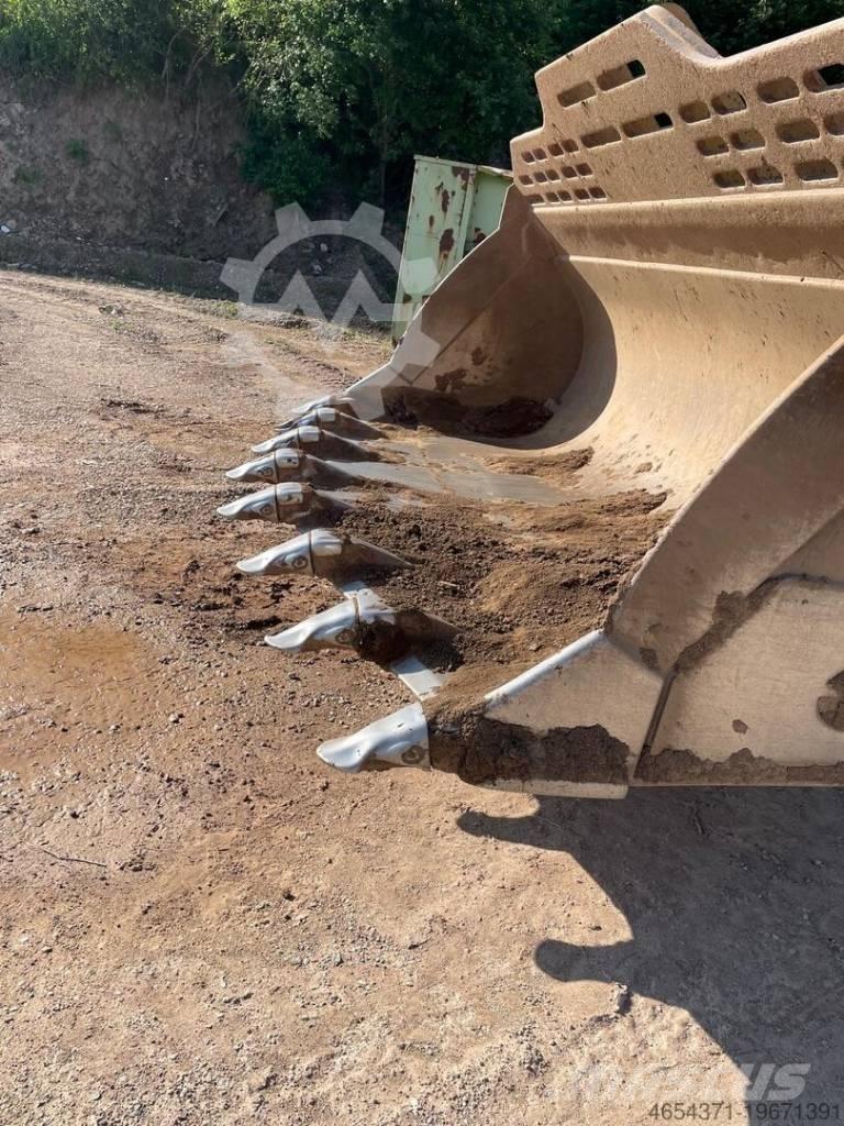 CAT 980 M Rataslaadurid