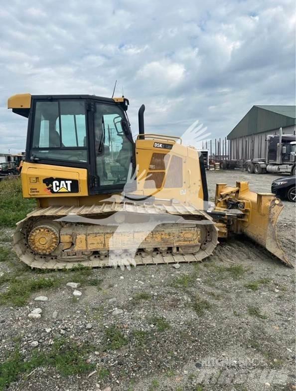 CAT D5K2 LGP Buldooserid