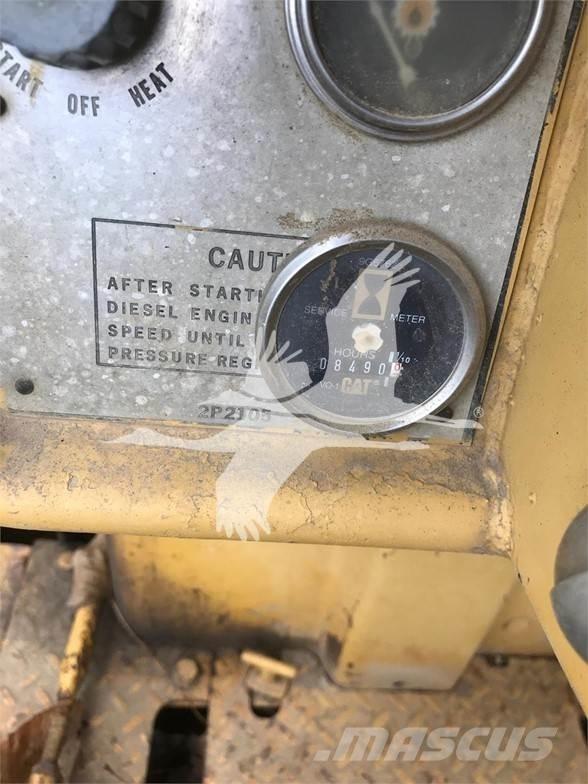 CAT D6C Buldooserid