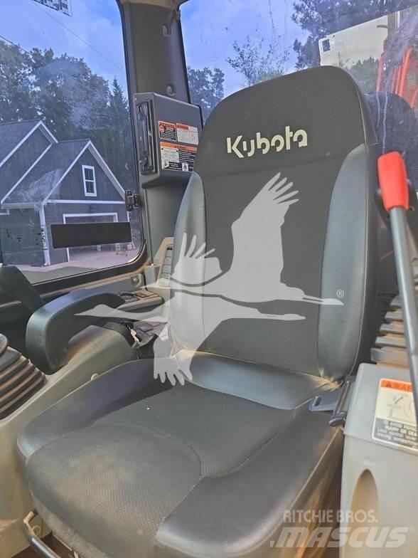 Kubota KX033-4 Miniekskavaatorid < 7 t
