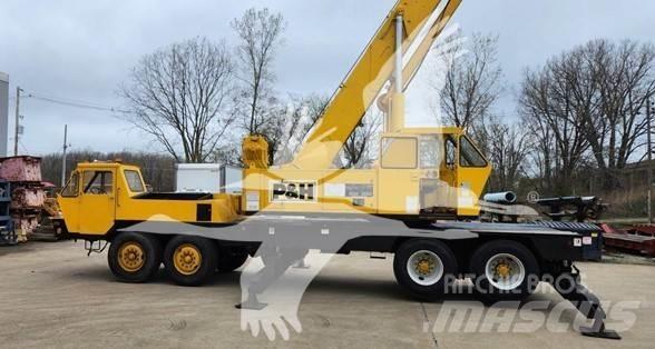 P&H T300A Kraanaga veokid