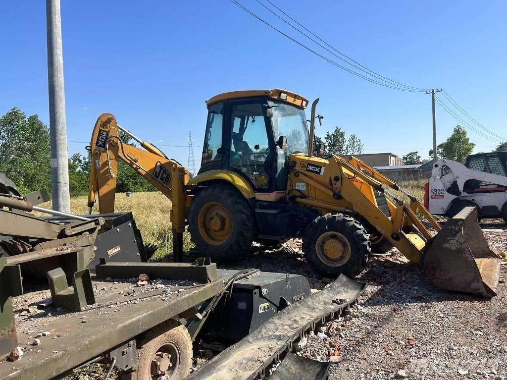 JCB 3 CX Ekskavaatorlaadurid