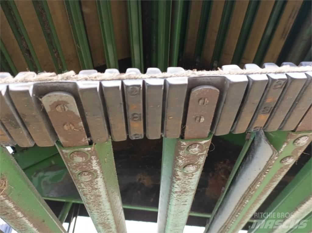 Krone V 180 XC Ruloonpressid