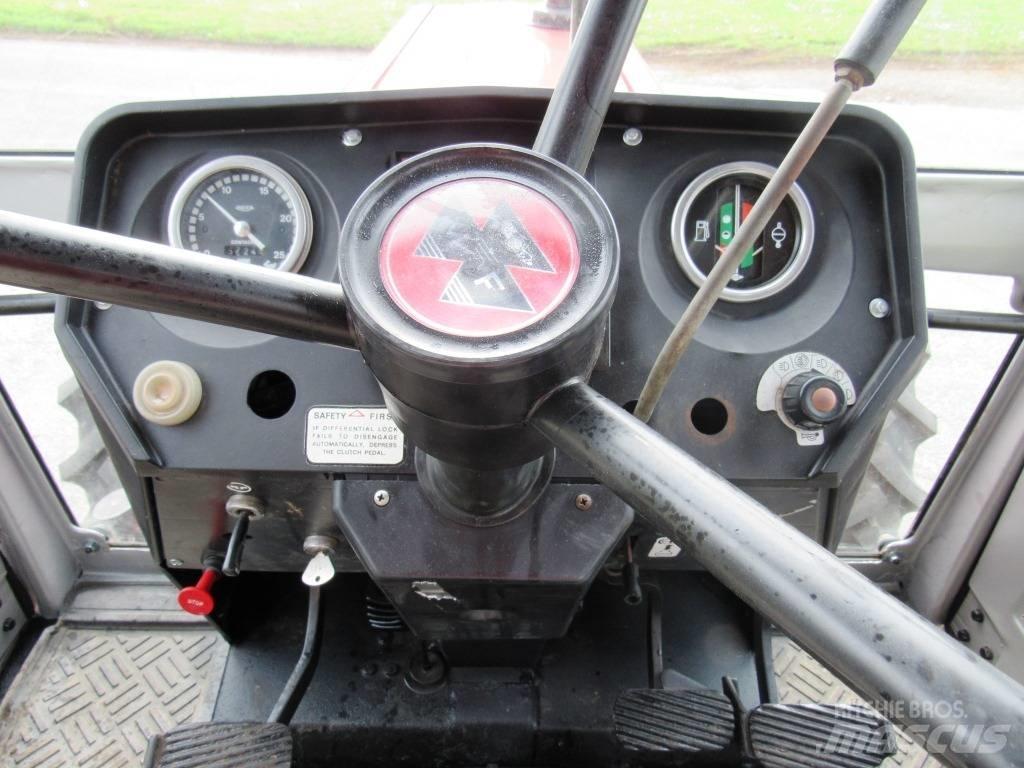 Massey Ferguson 690 Traktorid