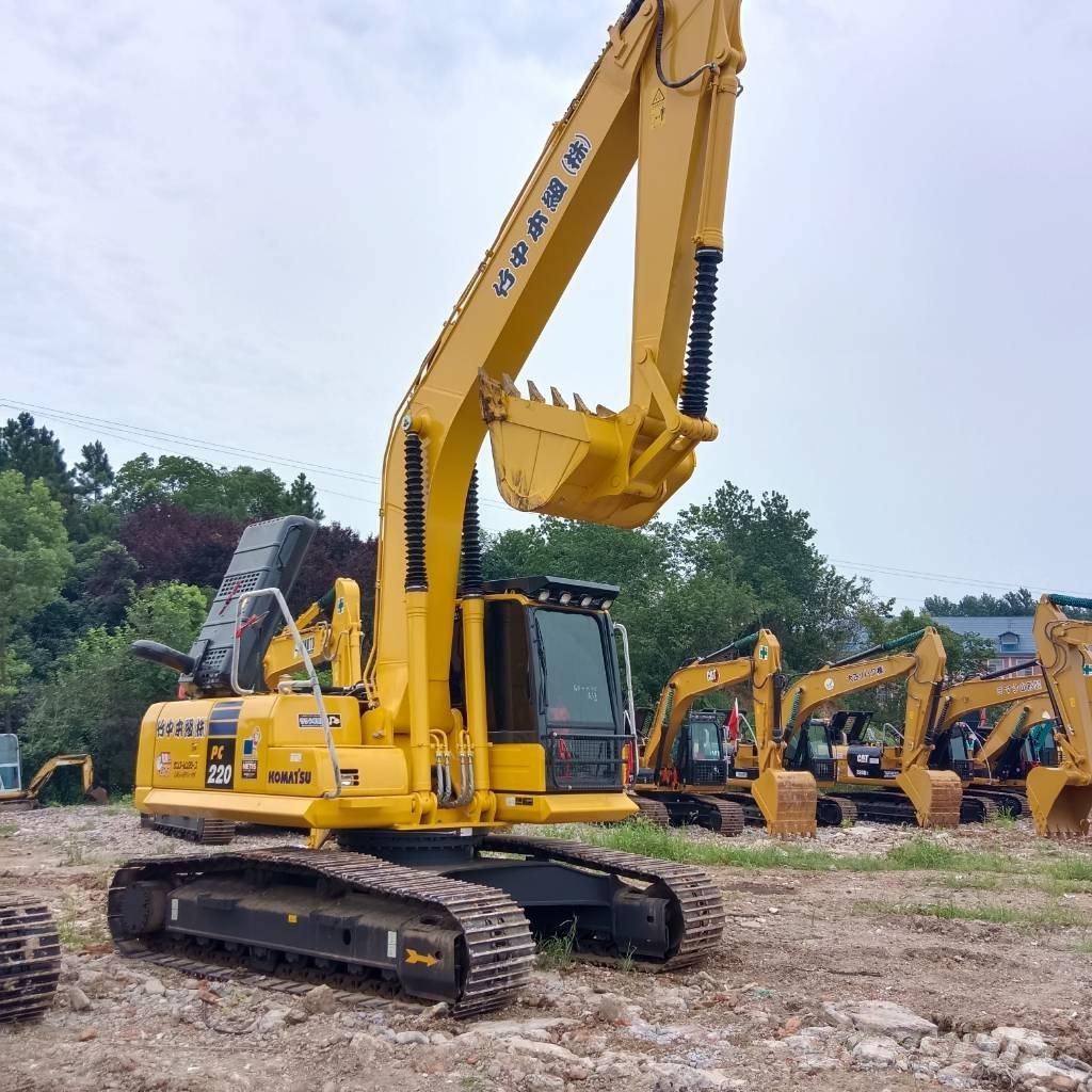 Komatsu PC 220 LC-8 Roomikekskavaatorid