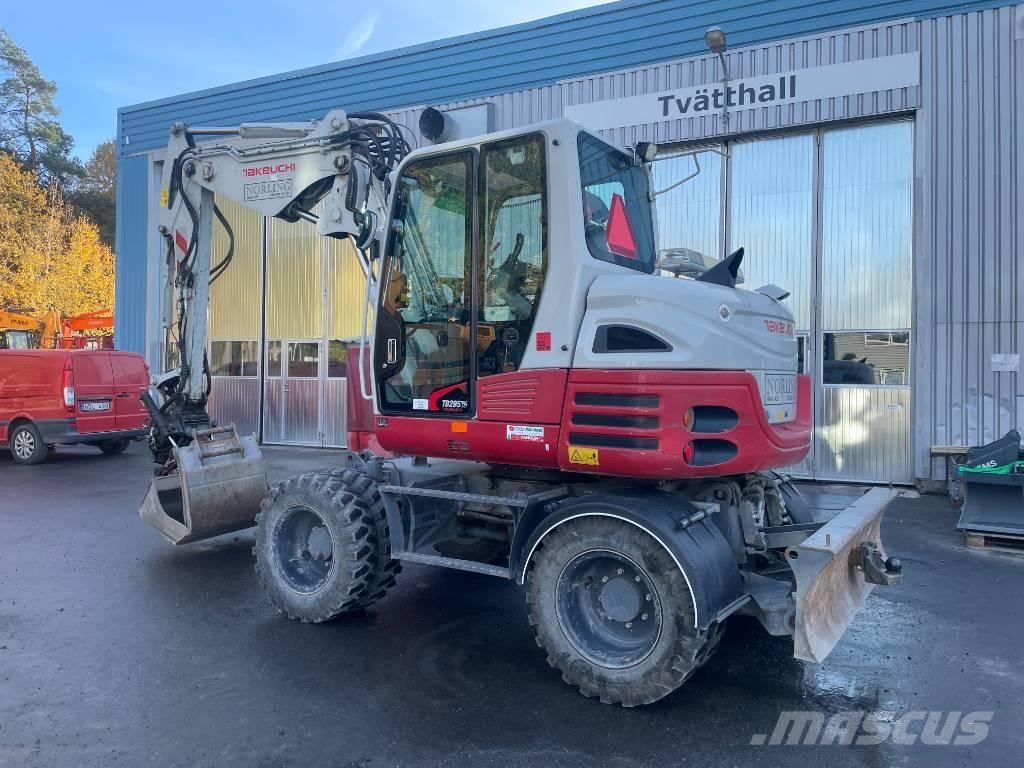 Takeuchi TB 295 W Ratasekskavaatorid