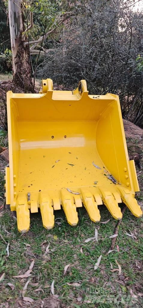 Komatsu PC210 Nooled ja varred