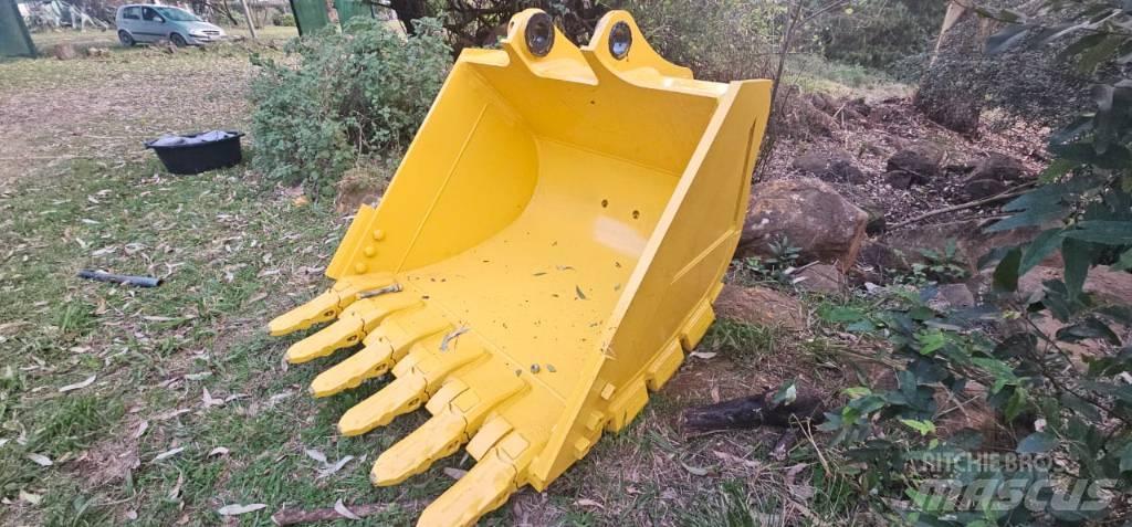 Komatsu PC210 Nooled ja varred