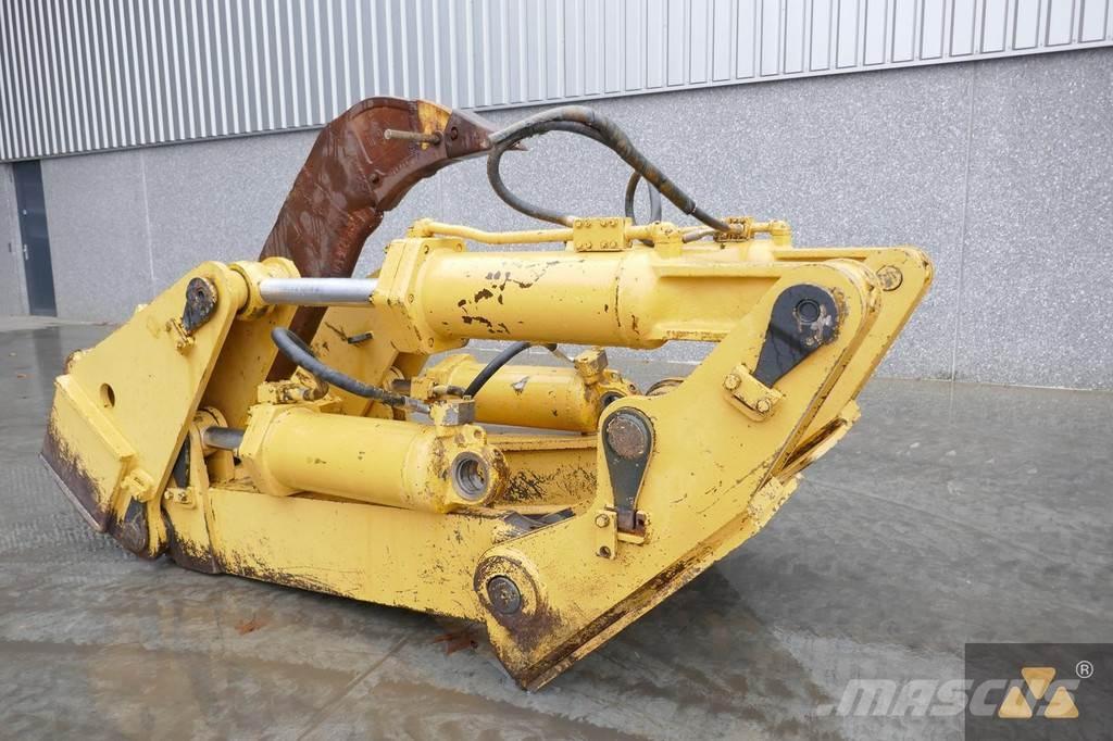 CAT D9H Ripper Muud osad