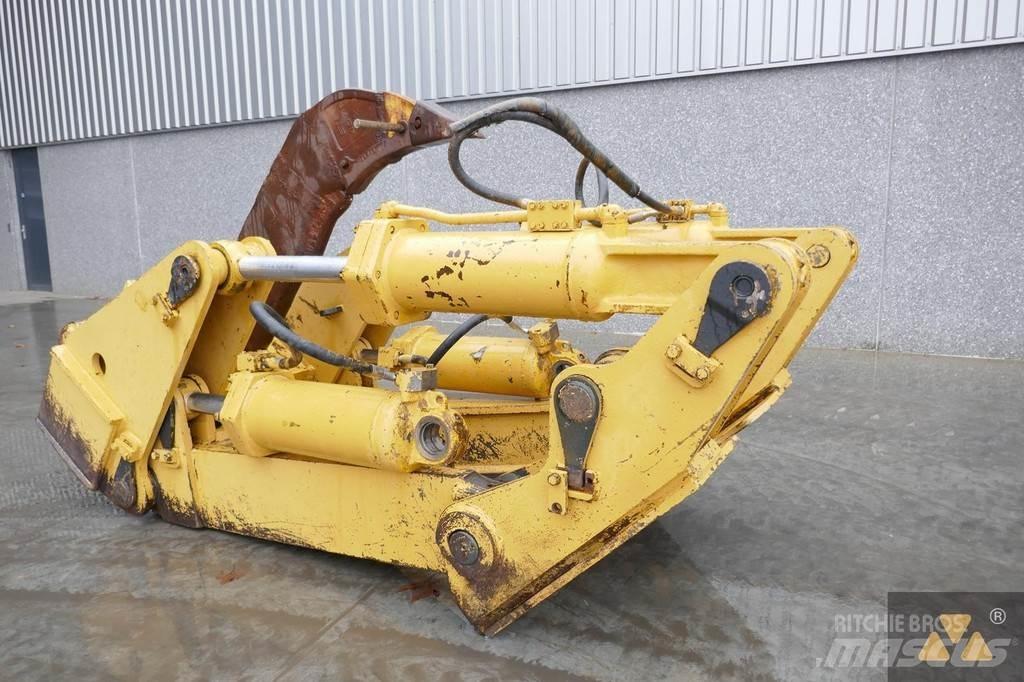 CAT D9H Ripper Muud osad