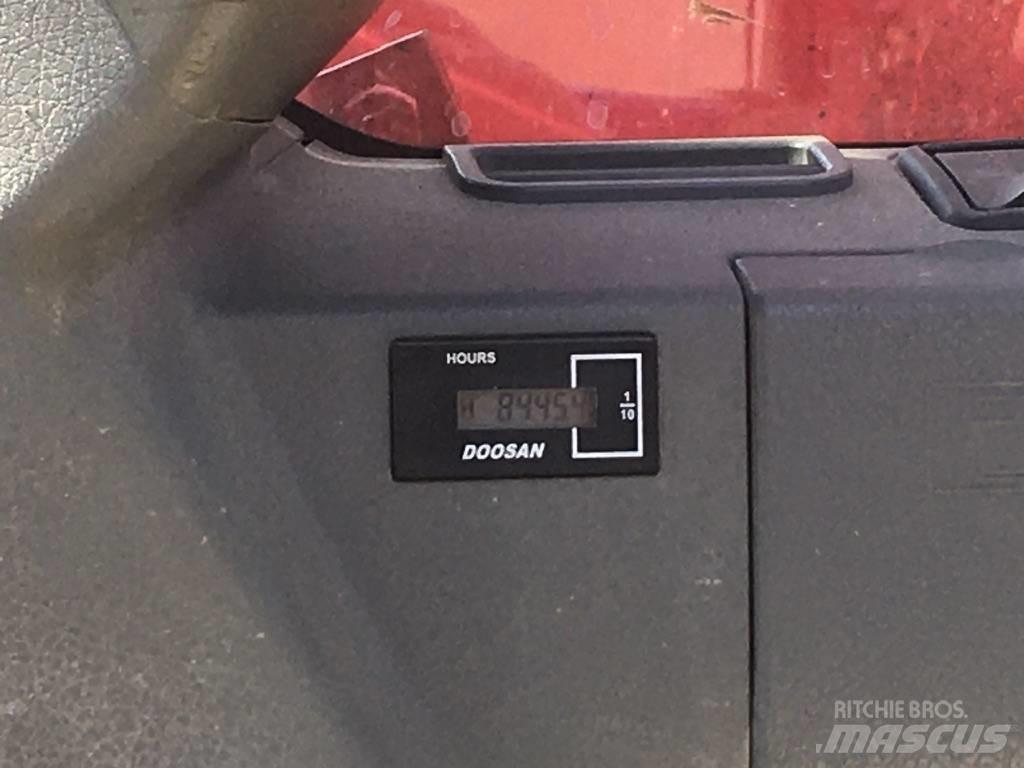 Doosan DX 140 LCR Roomikekskavaatorid