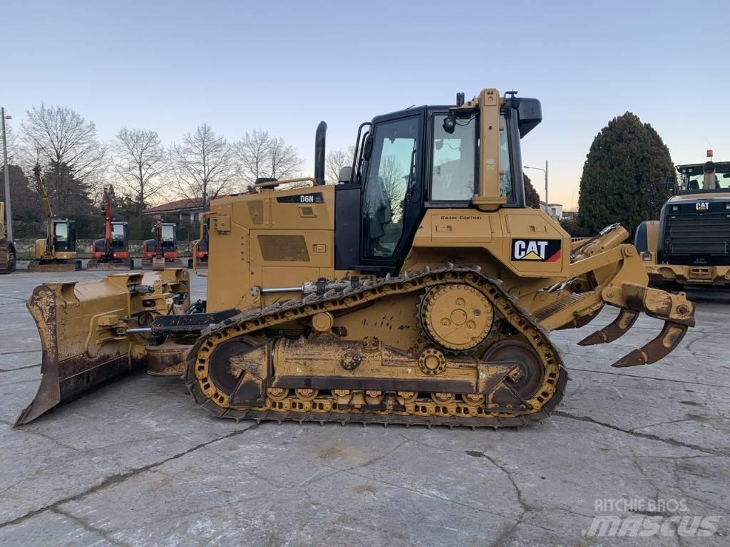 CAT D 6 N XL Buldooserid